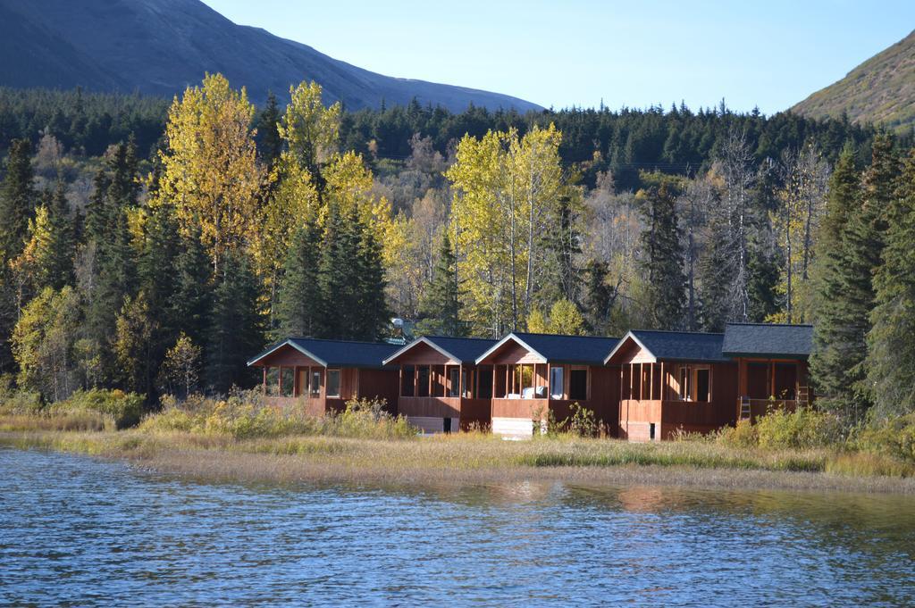 Summit Lake Lodge Εξωτερικό φωτογραφία