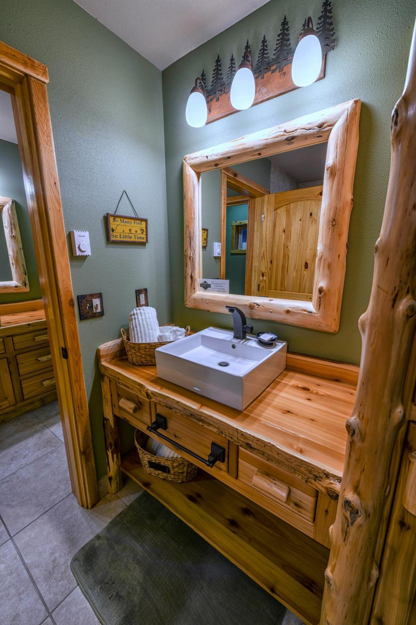 Summit Lake Lodge Εξωτερικό φωτογραφία