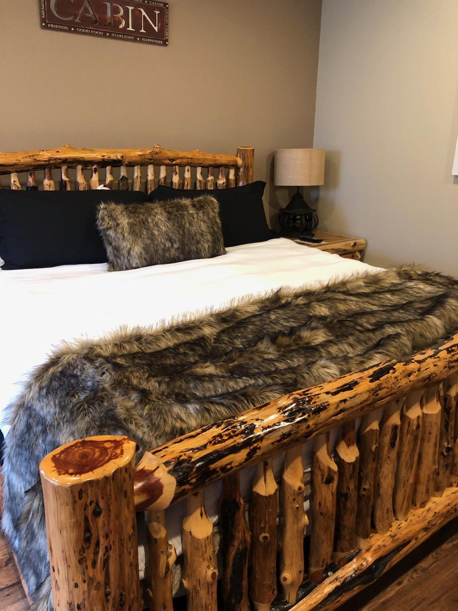 Summit Lake Lodge Εξωτερικό φωτογραφία