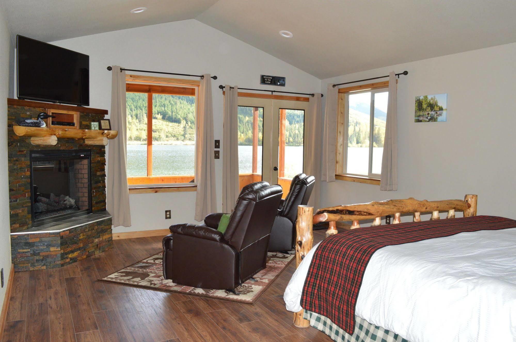 Summit Lake Lodge Εξωτερικό φωτογραφία
