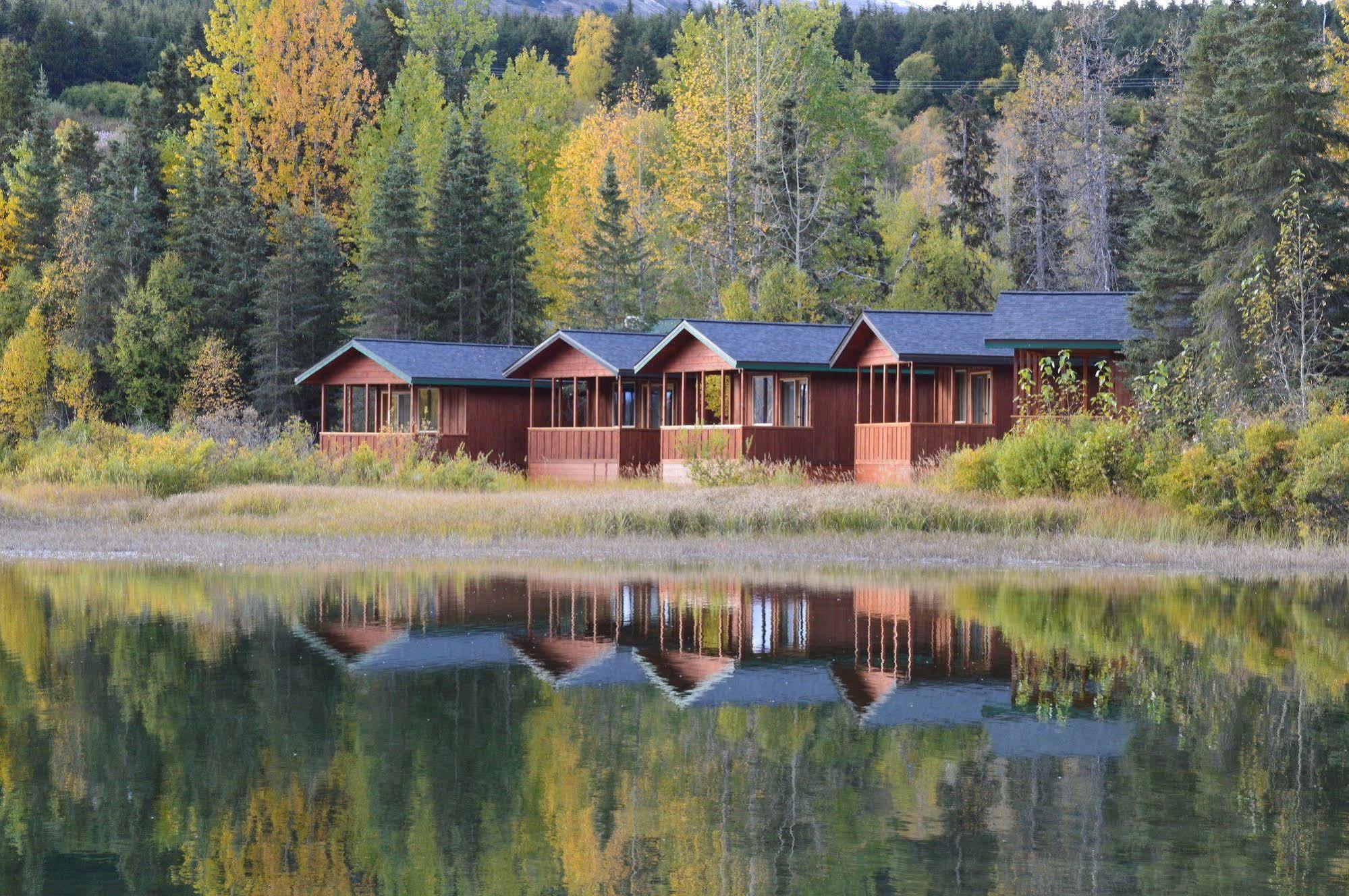 Summit Lake Lodge Εξωτερικό φωτογραφία